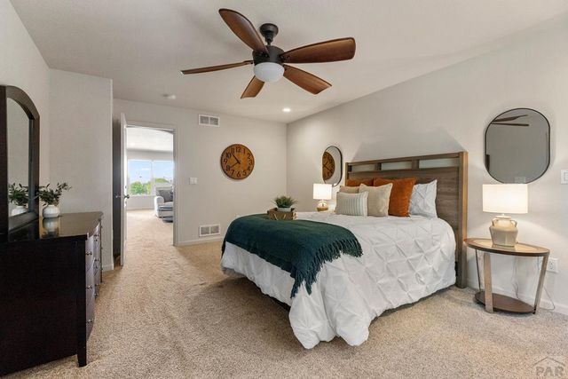 5114 Lynn Meadows Dr, Pueblo, CO 81005
