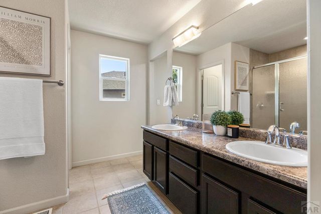 5114 Lynn Meadows Dr, Pueblo, CO 81005