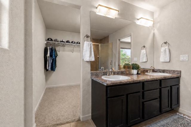 5114 Lynn Meadows Dr, Pueblo, CO 81005
