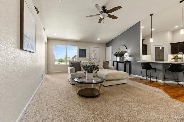5114 Lynn Meadows Dr, Pueblo, CO 81005