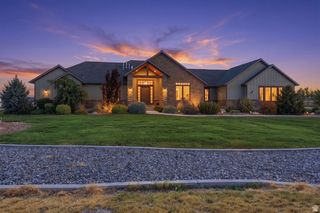 8724 N CANYON WASH DR, Eagle Mountain, UT 84005