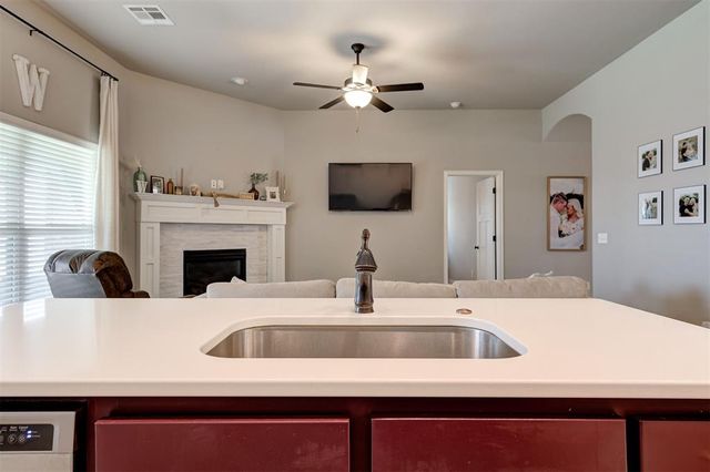 9300 Anaum Lane, Yukon, OK 73099