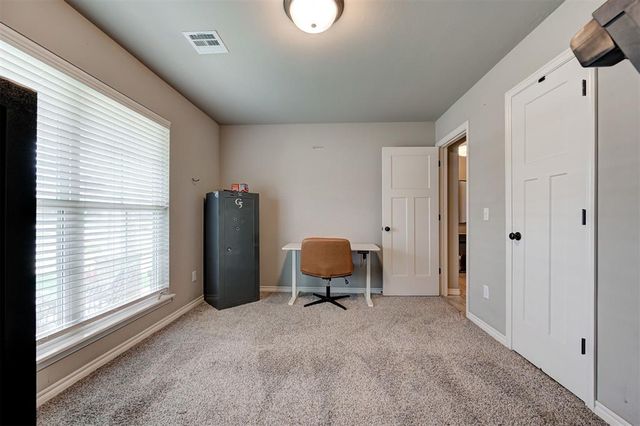 9300 Anaum Lane, Yukon, OK 73099