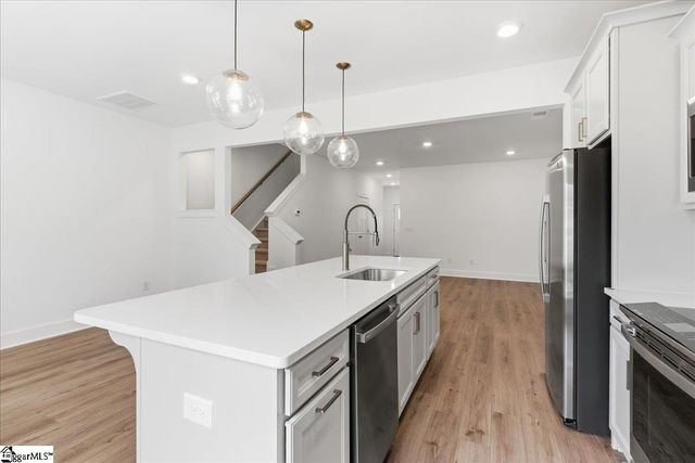 107 Redfield Place, Simpsonville, SC 29681