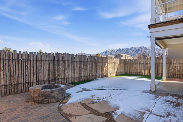 7419 Eagle Crest Avenue NE, Albuquerque, NM 87113