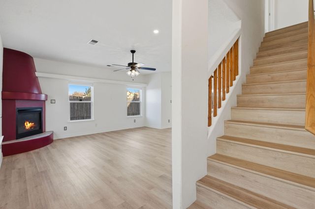 7419 Eagle Crest Avenue NE, Albuquerque, NM 87113