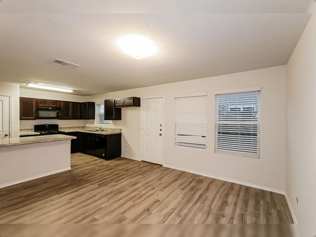 16906 Andrew Nook Lane, Richmond, TX 77407