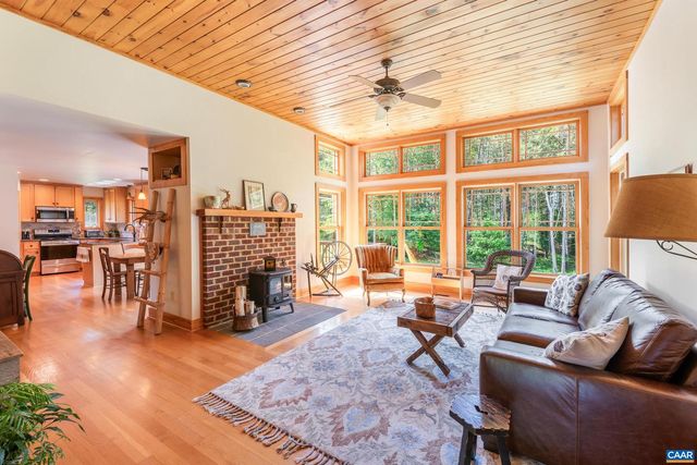 4345 BURNLEY STATION RD, Barboursville, VA 22923