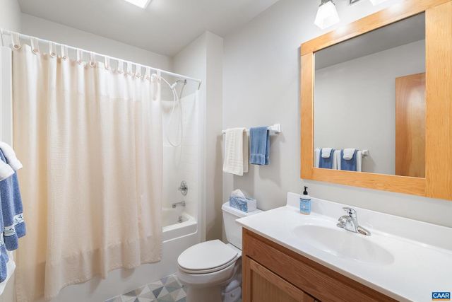 4345 BURNLEY STATION RD, Barboursville, VA 22923