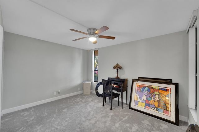 6008 Coral Lake Dr 108, Margate, FL 33063