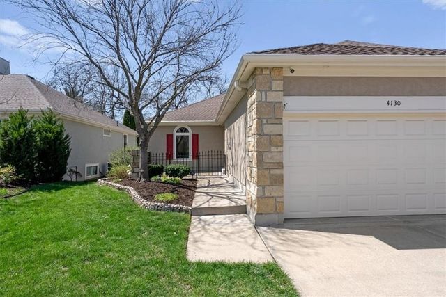 4130 SW Minnesota Drive, Lee's Summit, MO 64082