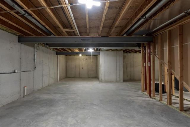 4130 SW Minnesota Drive, Lee's Summit, MO 64082