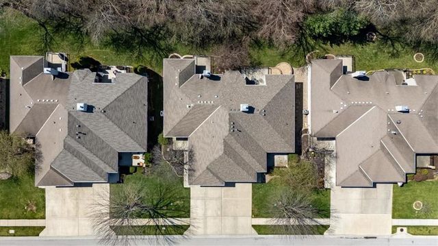4130 SW Minnesota Drive, Lee's Summit, MO 64082