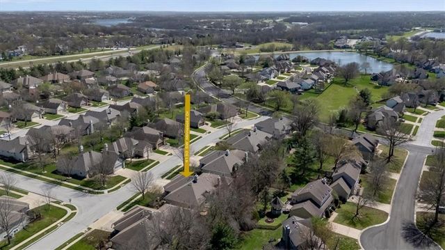 4130 SW Minnesota Drive, Lee's Summit, MO 64082