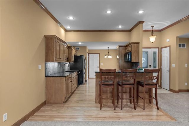 4130 SW Minnesota Drive, Lee's Summit, MO 64082