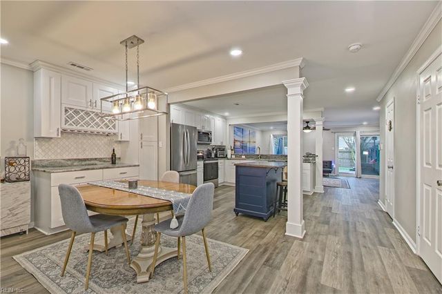 4725 Woodglen Ct, Virginia Beach, VA 23462