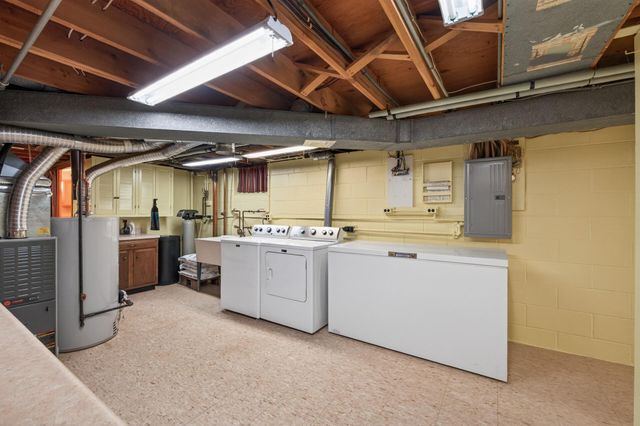 3725 Lincoln Street NE, Columbia Heights, MN 55421