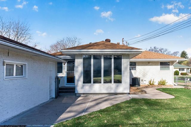 3725 Lincoln Street NE, Columbia Heights, MN 55421