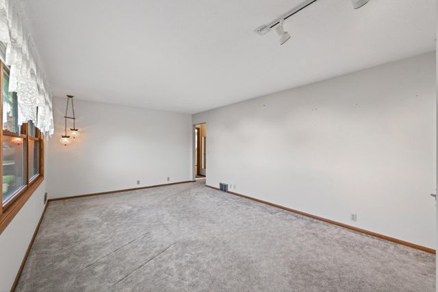 3725 Lincoln Street NE, Columbia Heights, MN 55421