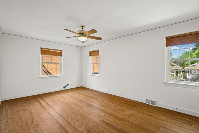 1619 N New England Avenue, Chicago, IL 60707