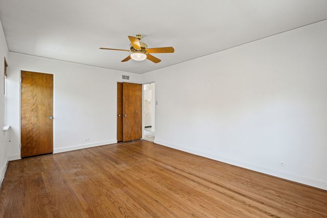1619 N New England Avenue, Chicago, IL 60707
