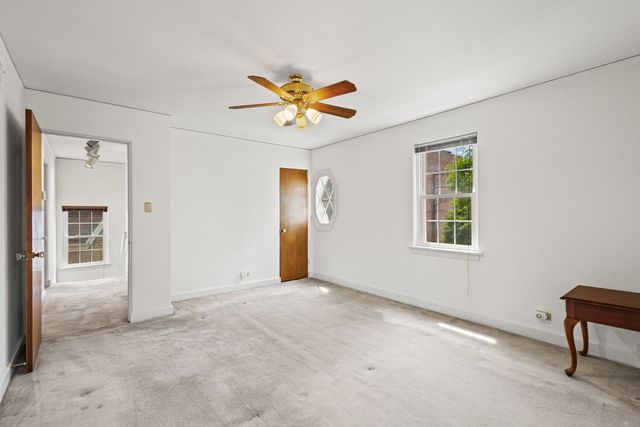 1619 N New England Avenue, Chicago, IL 60707