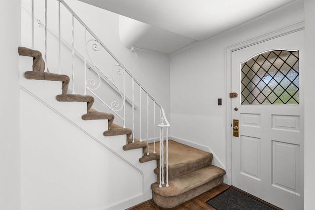 1619 N New England Avenue, Chicago, IL 60707