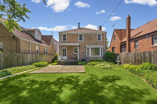 1619 N New England Avenue, Chicago, IL 60707