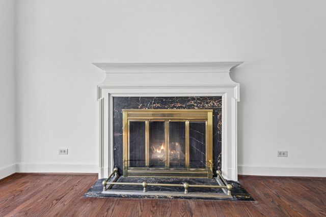 1619 N New England Avenue, Chicago, IL 60707