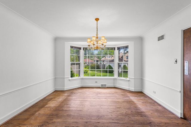 1619 N New England Avenue, Chicago, IL 60707