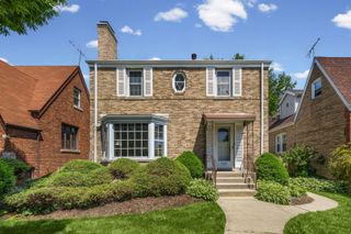 1619 N New England Avenue, Chicago, IL 60707
