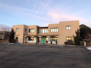 11 Calle Medico 3, Santa Fe, NM 87505