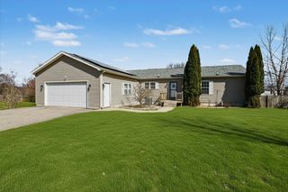 3967 Hennesey Road, Watervliet Twp, MI 49098