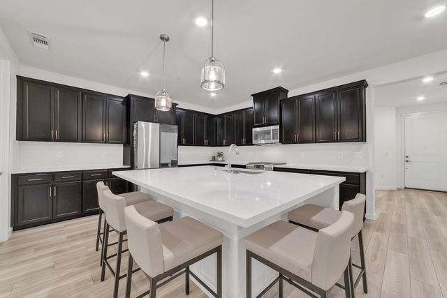 3324 Crooked Bed Way, Folsom, CA 95630