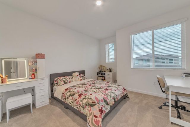 3324 Crooked Bed Way, Folsom, CA 95630