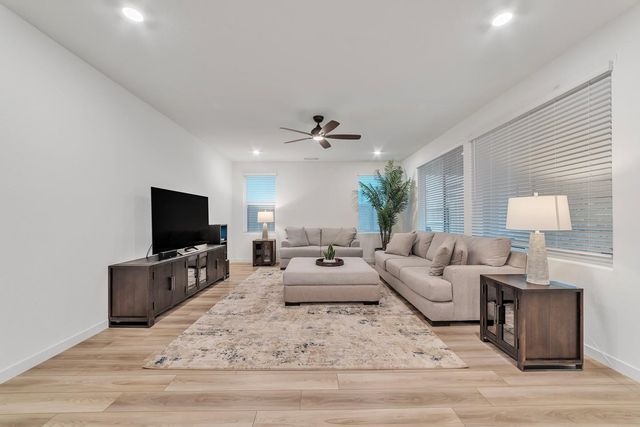 3324 Crooked Bed Way, Folsom, CA 95630