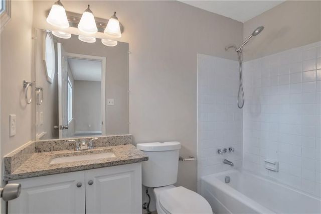 2599 Fieldstone View SE Lane, Conyers, GA 30013