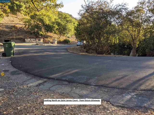 13 St James Court, Orinda, CA 94563