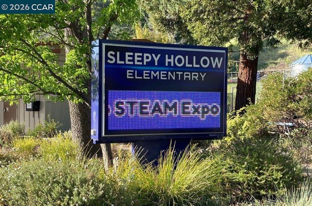 13 St James Court, Orinda, CA 94563