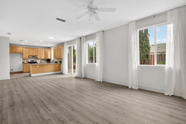 2252 Pinetown Street, Stockton, CA 95212
