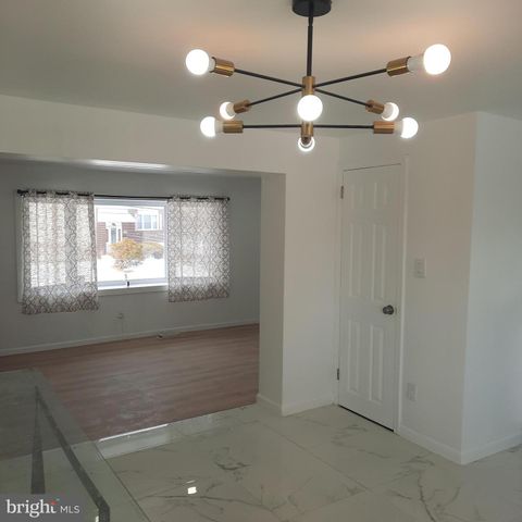 1984 KING ARTHUR RD, Philadelphia, PA 19116