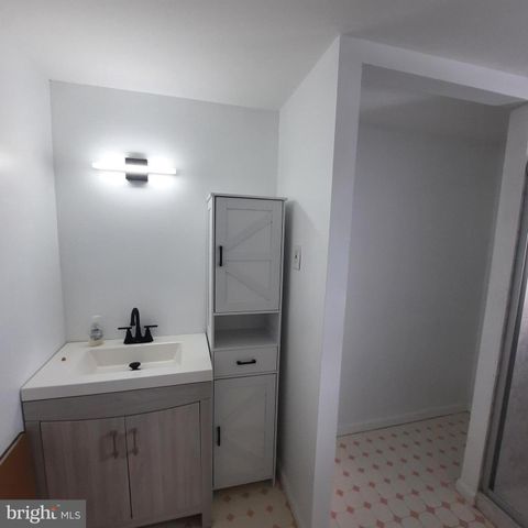 1984 KING ARTHUR RD, Philadelphia, PA 19116