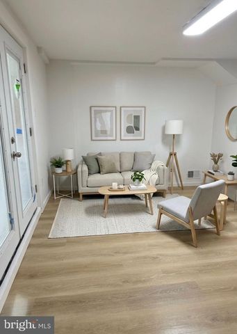 1984 KING ARTHUR RD, Philadelphia, PA 19116