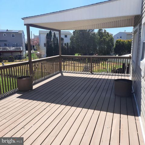 1984 KING ARTHUR RD, Philadelphia, PA 19116