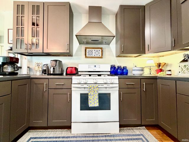 17 Eastview Court, Bedford, IN 47421