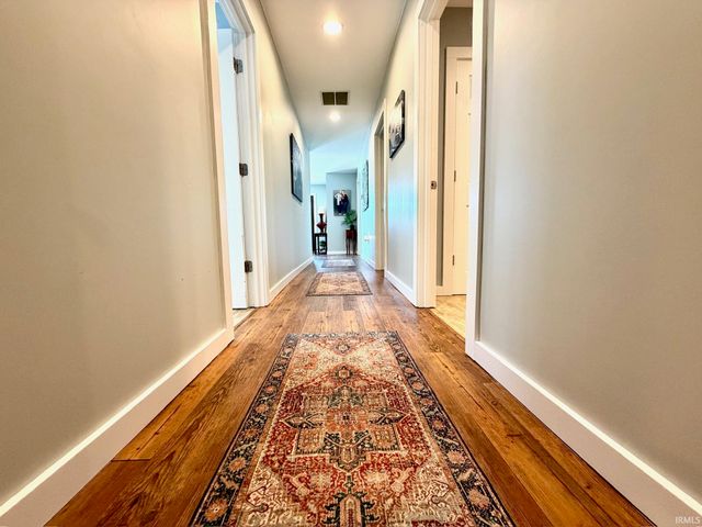 17 Eastview Court, Bedford, IN 47421