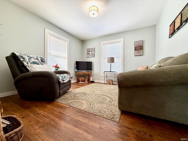 17 Eastview Court, Bedford, IN 47421