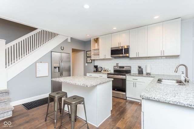 1526 S East Street, Indianapolis, IN 46225