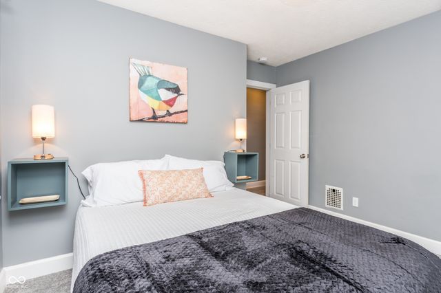 1526 S East Street, Indianapolis, IN 46225