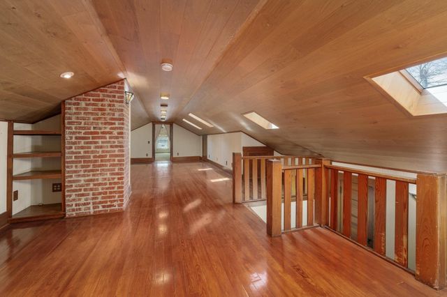 3342 Country Club Pl, Wichita, KS 67208